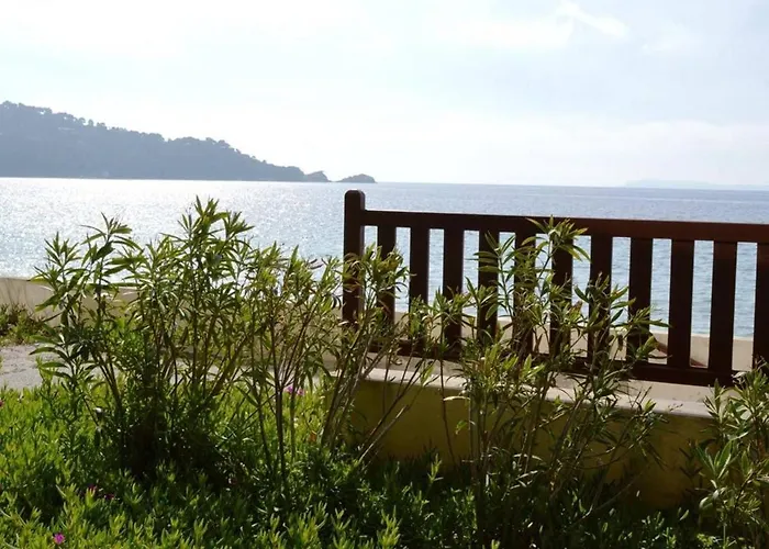 2 Pieces 5 Couchages Cavaliere - Acces Direct - Fr-1-251-138 Appartement Le Lavandou